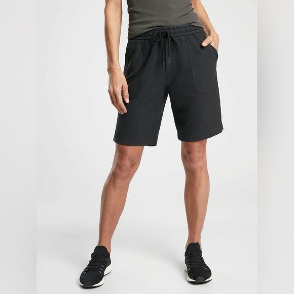 Athleta Farallon Bermuda Short in Black - Picture 5 of 5